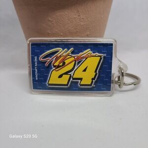 Jeff Gordon 24 NASCAR Racing‎ Keychain 1998 Dupont Monte Carlo Wingcraft Racing